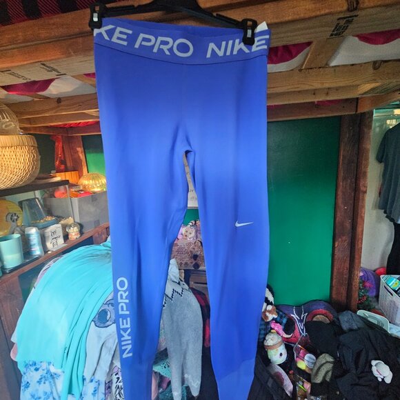 Purple Nike Pro leggings - Picture 1 of 1